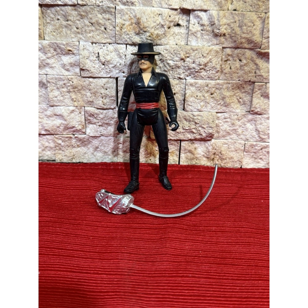 Vintage 1981 Zorro Action Figure Gabriel Filmation loose 3 3/4" Rare HTF Loose